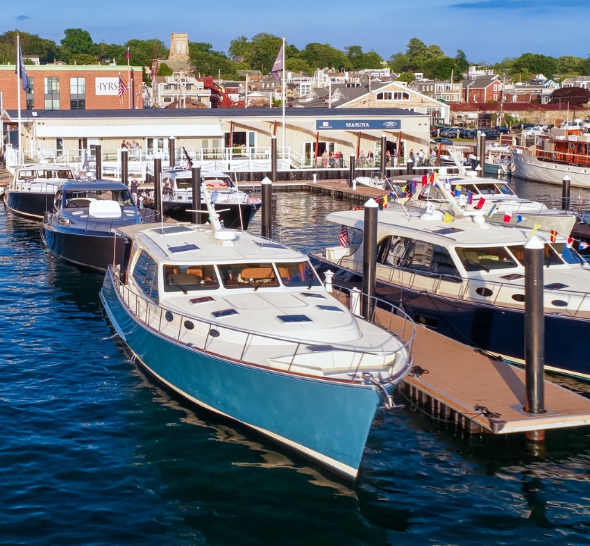 Palm Beach Motor Yachts